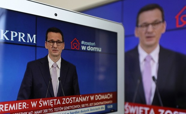 Wszystkie obostrzenia przedłużone. Morawiecki zabrał głos