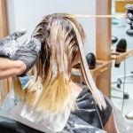 Wszystkie Polki proszą o ten kolor włosów. Rozświetla i odejmuje lat