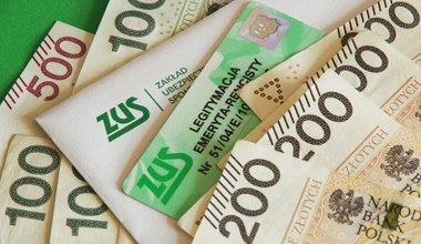 Wszystko przez wiek emerytalny. Emerytura może wzrosnąć o 450 zł