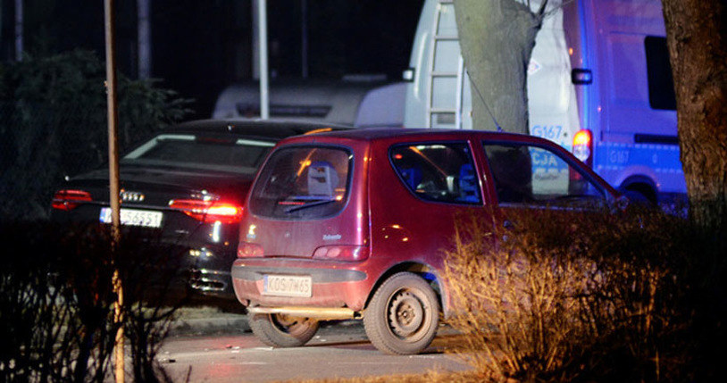 Wszystko wskazuje na to, że Audi jechało znacznie szybciej niż deklarowane 50 km/h /Łukasz Kalinowski /East News