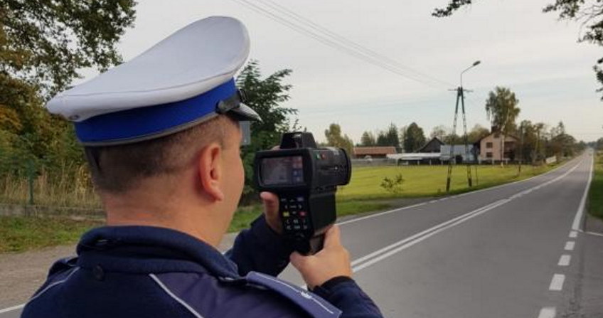 Wszystko zaczęło się od przekroczenia prędkości /Policja