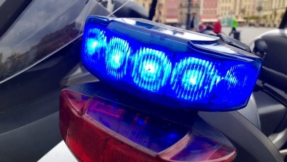 Wtargnęła do domu i zaatakowała nożem 12-latka i jego ciotkę. Śledczy wyjaśniają okoliczności