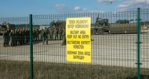 Wtargnięcie na teren bazy wojskowej w Gdyni. Obcokrajowcy z zarzutami