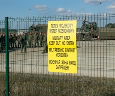 Wtargnięcie na teren bazy wojskowej w Gdyni. Obcokrajowcy z zarzutami