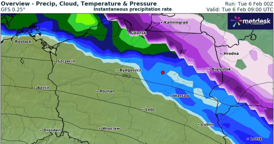 Wtorek będzie ciepły, ale deszczowy i wietrzny. Na północnym wschodzie spadnie też deszcz ze śniegiem i śnieg /wxcharts /