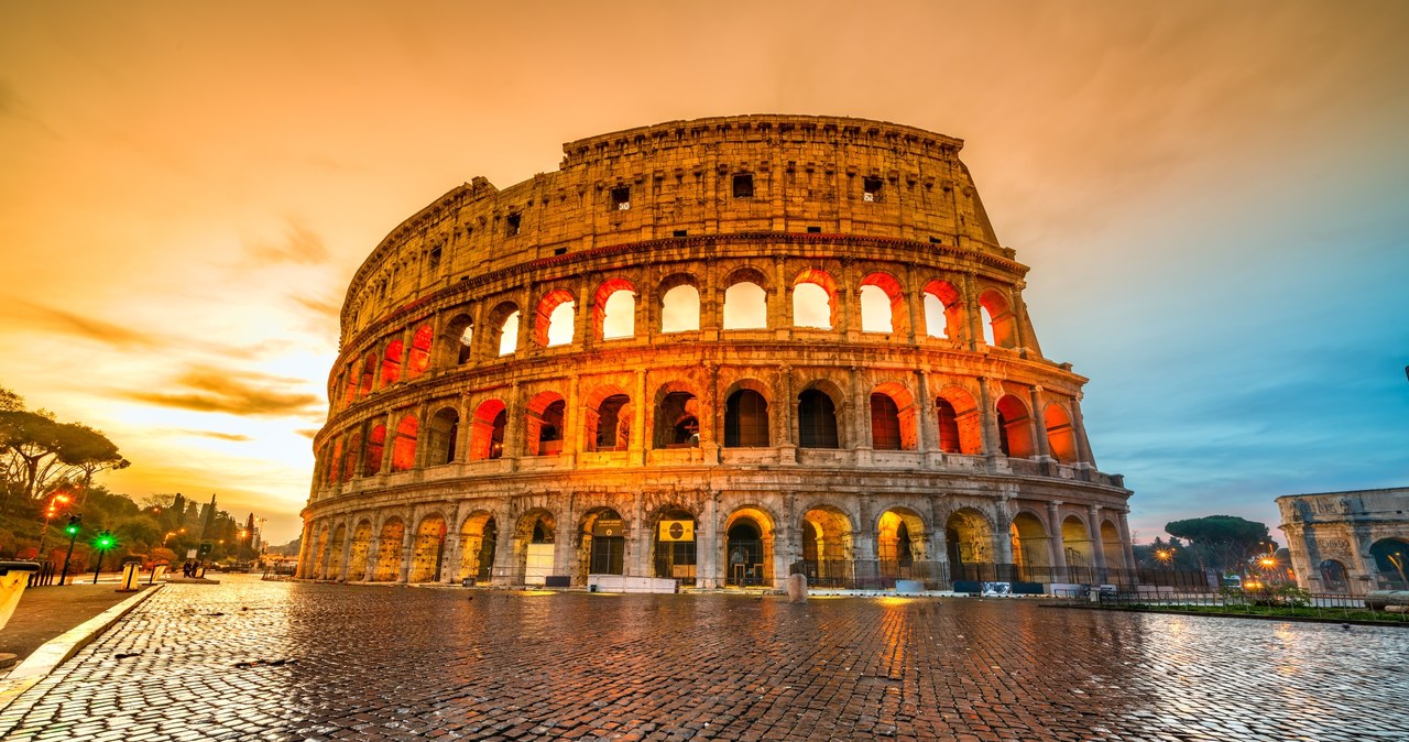 WTTC apeluje do G7 o ratowanie turystyki. Nz. Koloseum w Rzymie /123RF/PICSEL