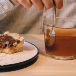 astrologia Wujek robi to codziennie. Nie narzeka na brak pieniędzy ani powodzenia