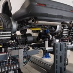 Wulkanizator przyszłości już działa. Robot sam wymienia i wyważa opony 