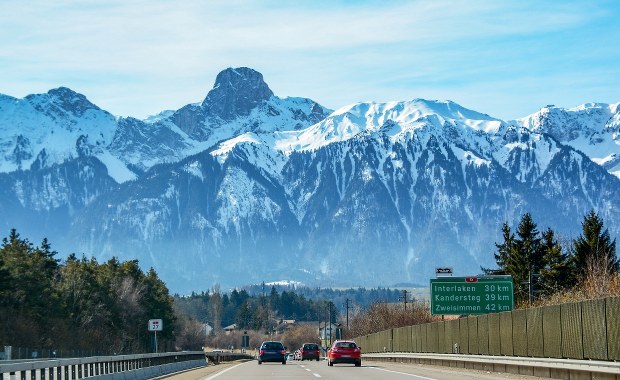Wybierasz się do Szwajcarii? Sprawdź zmiany w winietach autostradowych