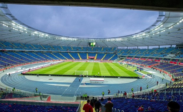 Wybierasz się na mecz Polaków? Sprawdź, co z komunikacją