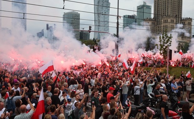 Wybiła godzina "W". Warszawiacy uczcili pamięć powstańców