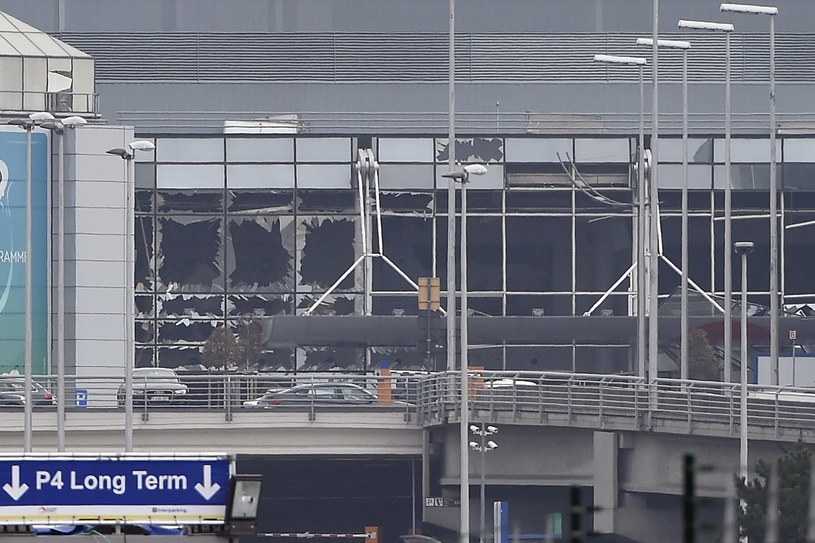 Wybite szyby na lotnisku Zeventem /AFP