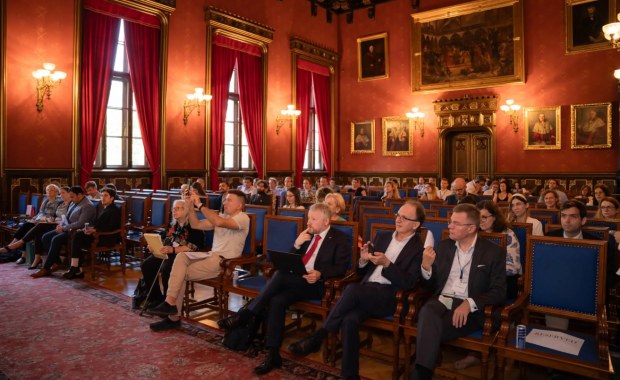​Wybitni eksperci z USA i Polski na jednej scenie. US-CEE Connection Weekend 2026
