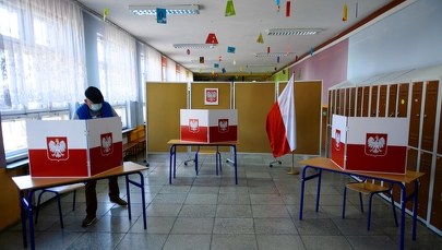 Wybory 2020: Do piątku można wrzucać koperty zwrotne do skrzynek