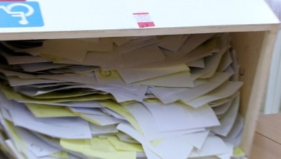 Wybory, ludzie, pieniądze. PKW ostrzega przed problemami przed przyszłorocznymi wyborami