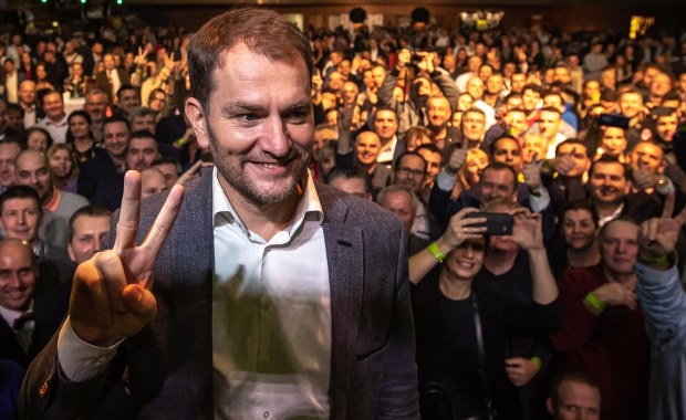 Wybory na Słowacji. Porażka Smeru i wielki triumf opozycji