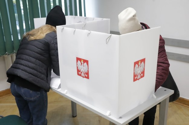 Wybory parlamentarne 2023. Głosowanie w Warszawie /Tomasz Gzell /PAP