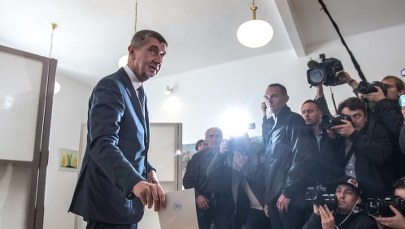 Wybory parlamentarne w Czechach. Triumf centroprawicowego ruchu ANO 
