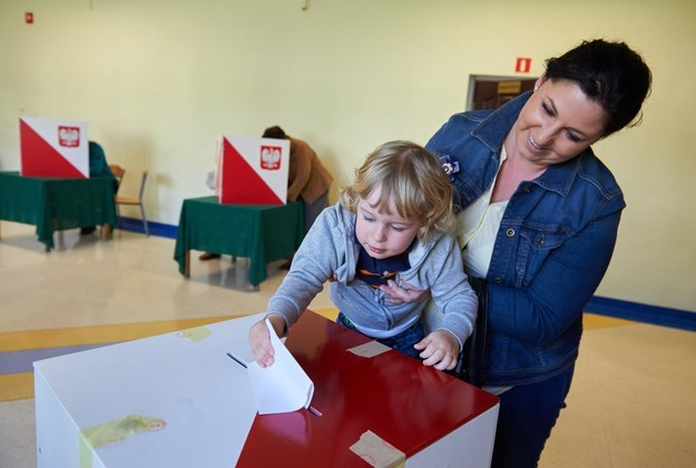 Wybory prezydenckie 2015 /Adam Warżawa /PAP