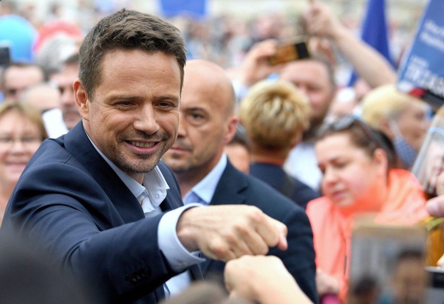 Wybory prezydenckie 2020. Rafał Trzaskowski podczas wiecu wyborczego w Rzeszowie /Darek Delmanowicz /PAP