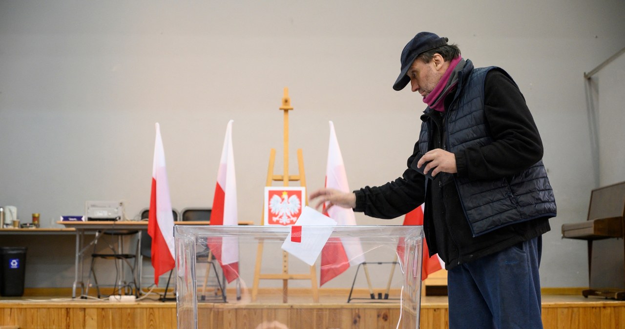 Wybory prezydenckie 2025. Jaka była najwyższa frekwencja w historii? /ALEKSANDER KALKA / NurPhoto / NurPhoto via AFP /AFP
