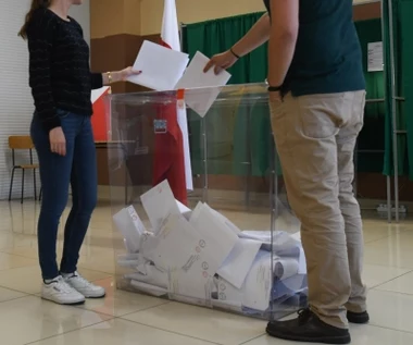 Wybory prezydenckie 2025. Kto nie może wziąć udziału w głosowaniu w drugiej turze wyborów?
