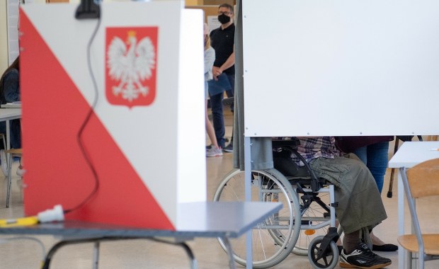 Wybory prezydenckie 2025: Opcje głosowania dla osób z niepełnosprawnościami i seniorów