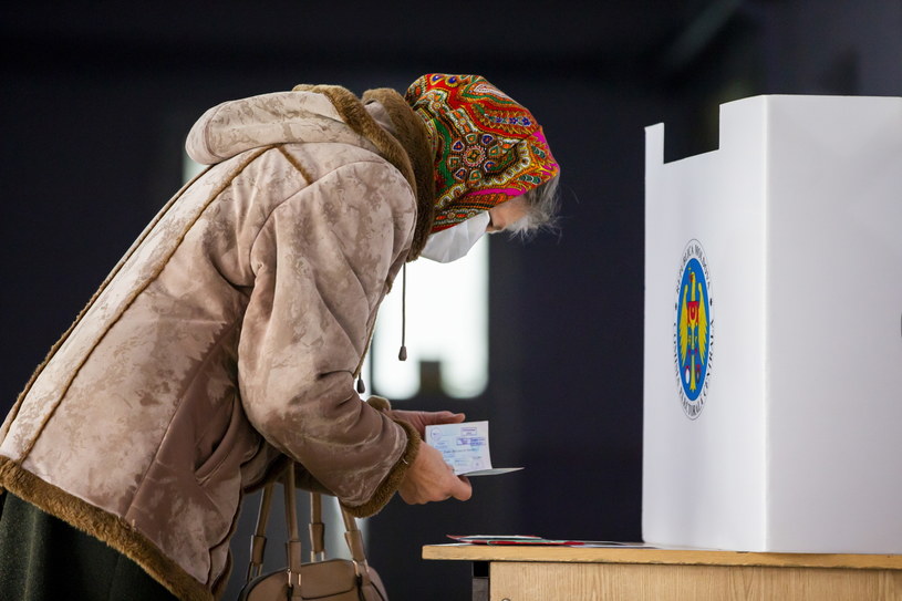 Wybory prezydenckie w Mołdawii / DUMITRU DORU / PAP / EPA