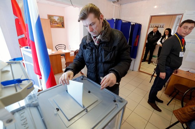 Wybory prezydenckie w Rosji wygrał - zgodnie z przewidywaniami - Władimir Putin /ANATOLY MALTSEV  /PAP/EPA