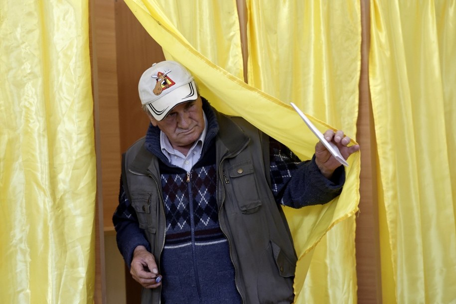 Wybory prezydenckie w Rumunii /ROBERT GHEMENT /PAP/EPA