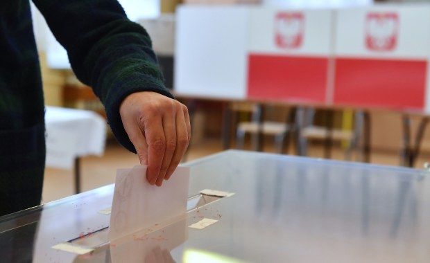 Wybory prezydenta Gdańska: Głosowanie zakończone, wyniki w poniedziałek