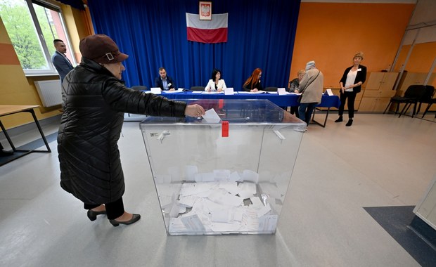 Wybory samorządowe: Trwa głosowanie w drugiej turze