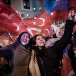Wybory samorządowe w Turcji: Erdogan stracił poparcie w miastach