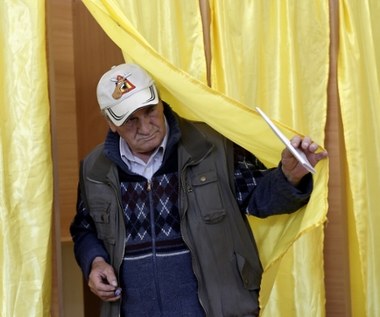 Wybory w cieniu afery. Rumunia ponownie wybiera prezydenta