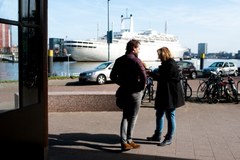 Wybory w Holandii. Mieszkańcy głosują w... podwodnym tunelu