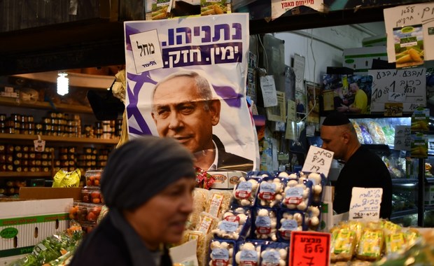 Wybory w Izraelu: Netanjahu walczy z politycznym nowicjuszem