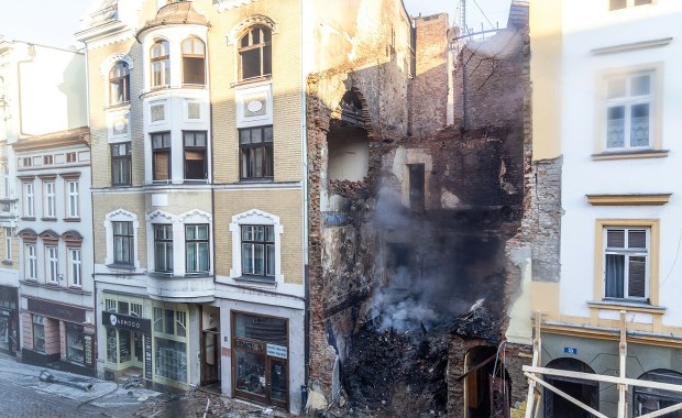 Wybuch kamienicy w Cieszynie. Potwierdzono tożsamość dwóch ofiar