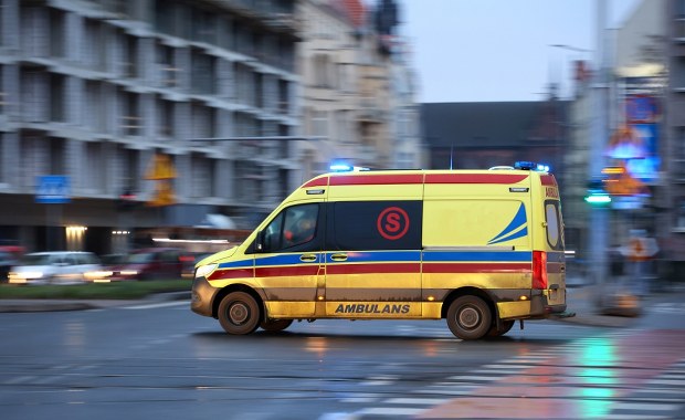 Wybuch samochodu w Libiążu. 22-latek poszkodowany