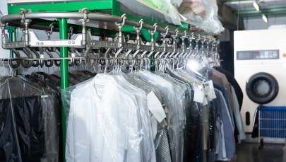 Wybuch w pralni chemicznej w centrum handlowym w Poznaniu