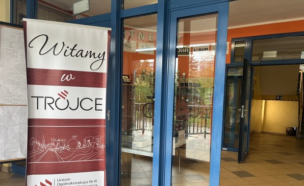 Wybuch we wrocławskim liceum. Wszczęto śledztwo