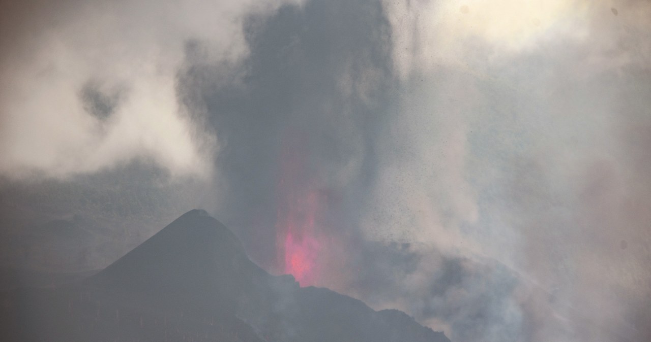 Wybuch wulkanu na La Palma. Zamknięto lotniska na sąsiednich wyspach