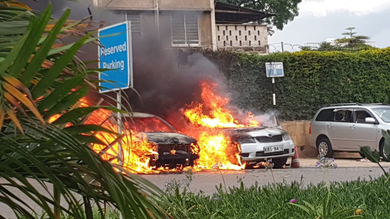 Wybuchy i strzały w stolicy Kenii. Islamiści przyznali się do ataku