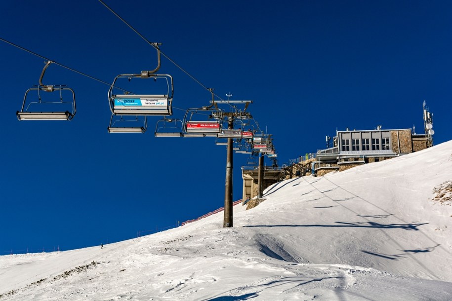 Wyciąg krzesełkowy na Kasprowy Wierch /Shutterstock