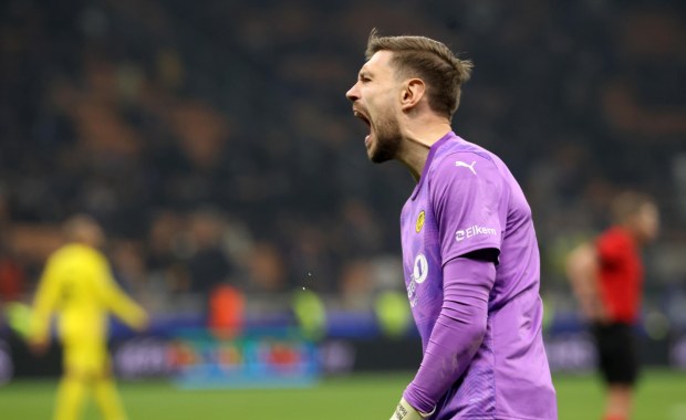 Wyciągnąć papiery bramkarza na wierzch. Apel do premiera przed mundialem