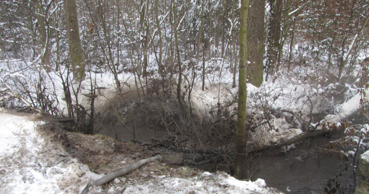 Wyciek wody oligoceńskiej w Pile