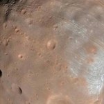 Wyciekająca marsjańska atmosfera mogła utworzyć Fobosa