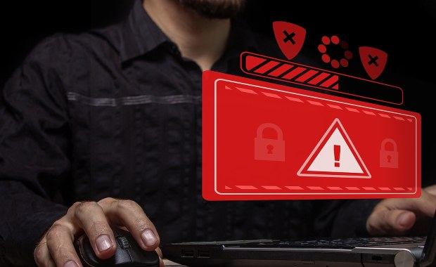 Wyciekły m.in. numery PESEL. Atak hakerski na serwis z pożyczkami online 