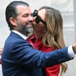 ​Wyciekły prywatne numery telefonów znanych osób. Na liście m.in. syn Trumpa