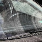 eksploatacja samochodu Wycieraczki zostawiają smugi. Jeden trik przywróci je do życia