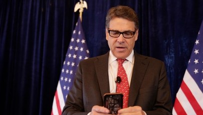 Wycofał się z walki o Biały Dom z powodu braku pieniędzy